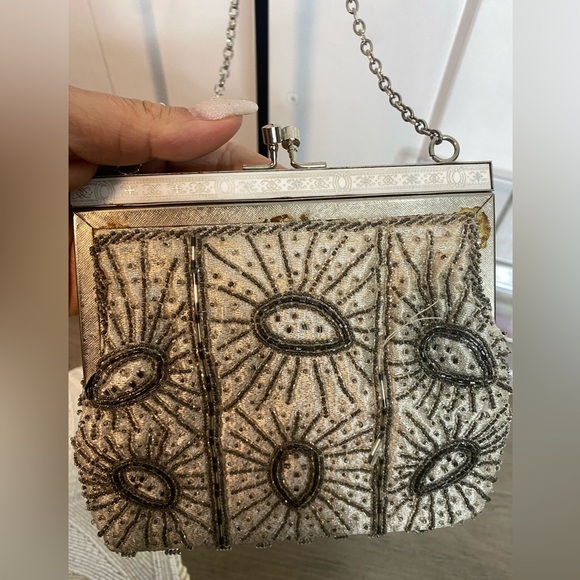 Vintage Beaded Cocktail / Evening Bag - white ivory and Silver-vintage condition - Picture 6 of 6